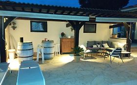 Villa Costera B&B